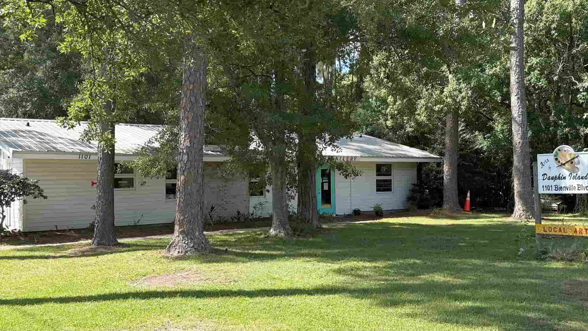 Arts of Dauphin Island